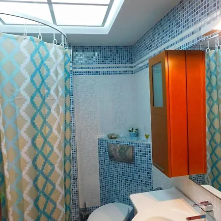 Yulia Aparthotel