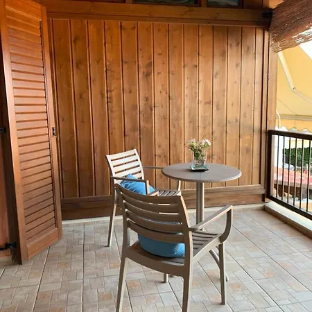 Apart-hotel Yulia 4*